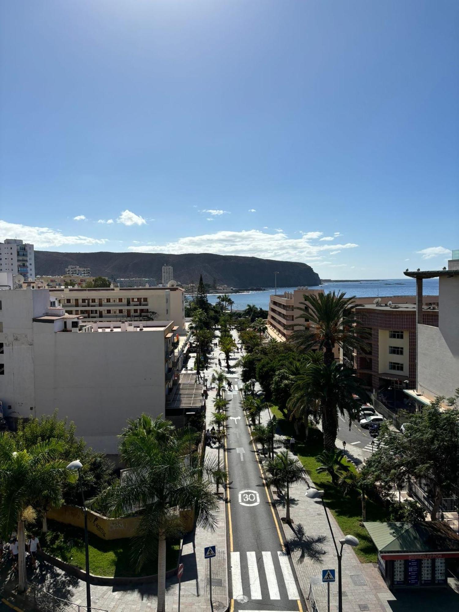 Seaview Apartment - Los Cristianos Los Cristianos  Exterior photo